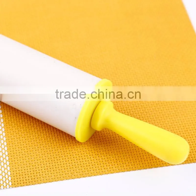 Factory price food grade PP material rolling pin kitchen tools