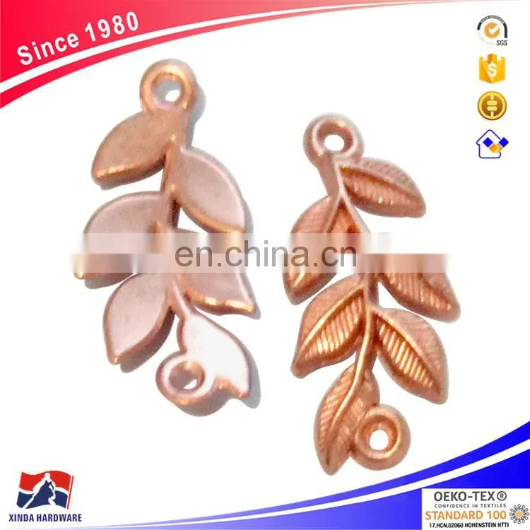 Manufacturer low - price custom gold insignia sewing pin
