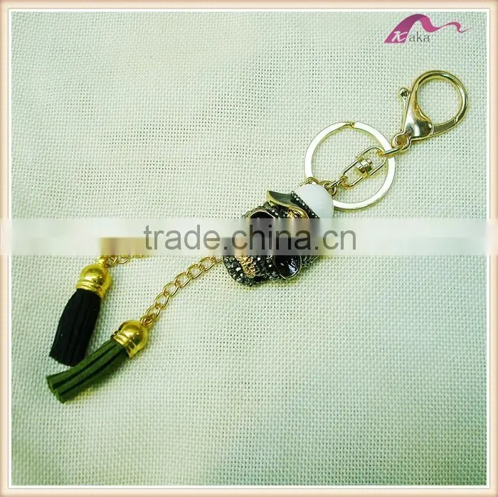 Fashion Enamel Crystal Skull Leather Tassel Keychain