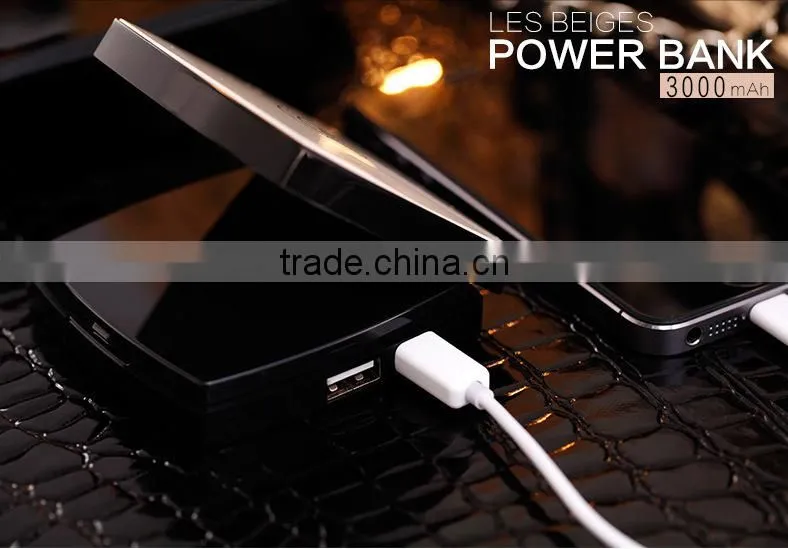 2016 fashion 3000mah Channel power bank mirror travel charger