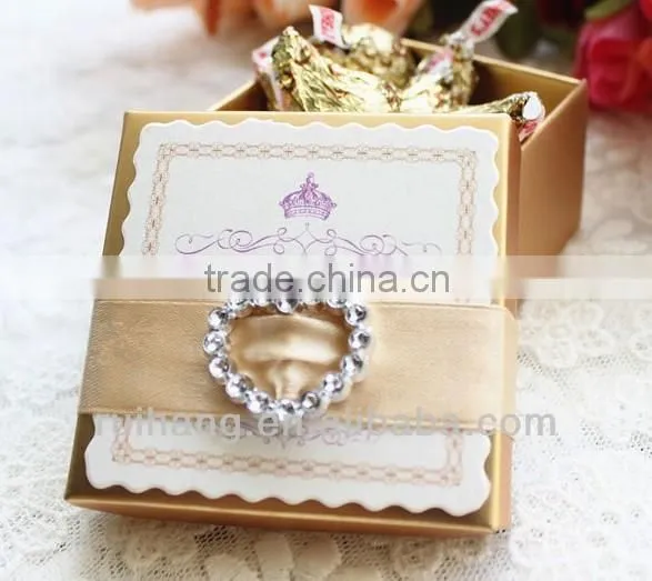 Graceful golden rhinestone wedding box