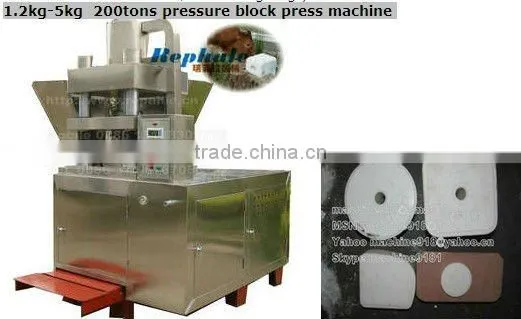 animal salt block maker