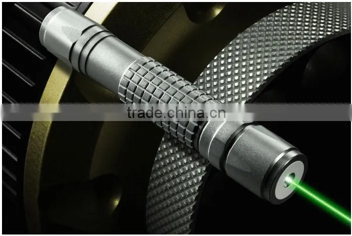532nm Super Bright class 3 Power Green Laser Pointer great Military Adjutable Focus 200mW High Power