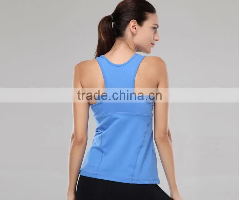 Most popular woman yoga wear tops and capris, wholesale Chinese items