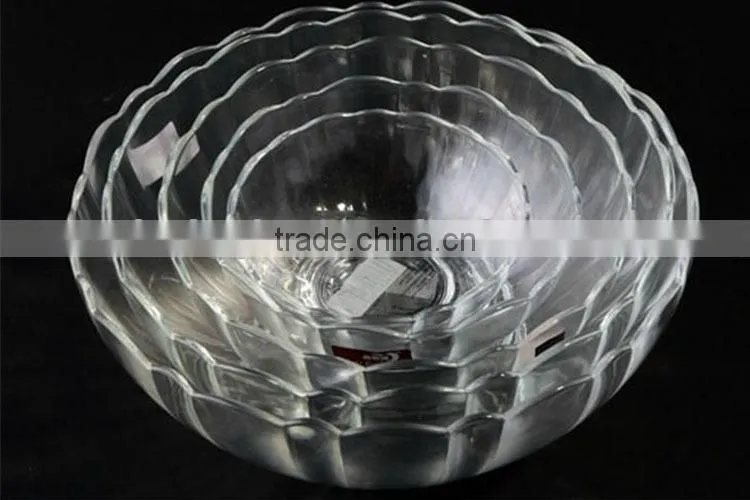 glass salad bowl with emboss