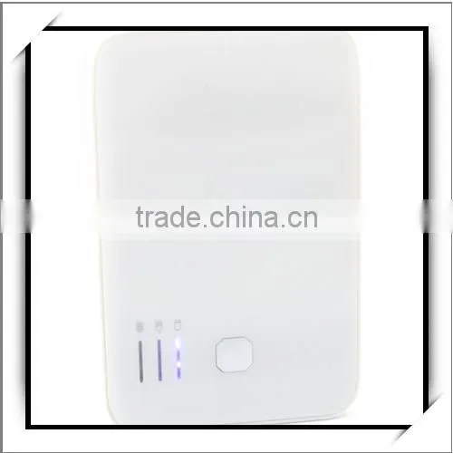 Portable Power Bank Solar Power Bank 5000MAH Smart Power Bank Charger White