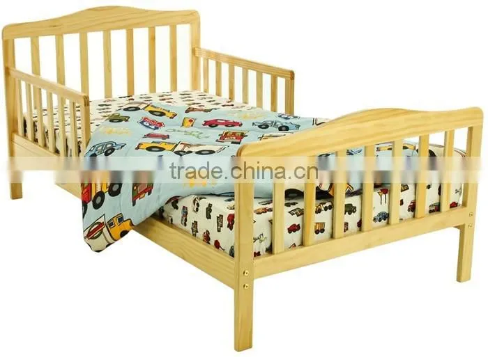 Cheap Price Pine Wood Natural Color Baby Toddler Bed
