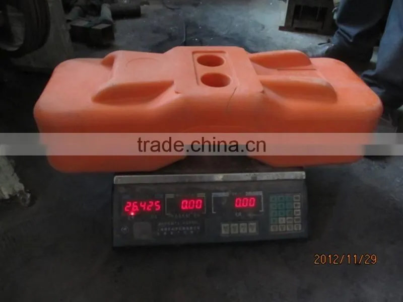 2016 the best selling HDPE UV orange color portable outdoor temporary fence base