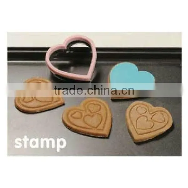 CC7522 Hearts 3 in 1 Silicone Steel Cookie Cutter Cookie Stencil cookie stamp