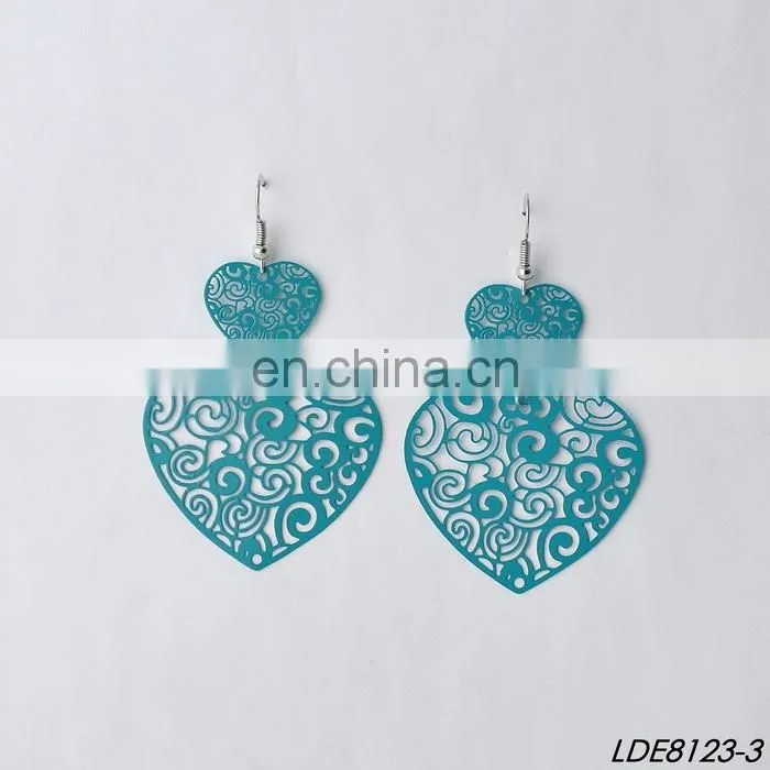 Filigree earrings metal hollow painting heart earrings