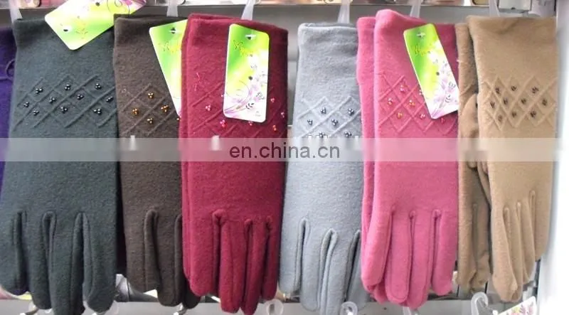 Best Prices different types acrylic knitted magic gloves with good offer
