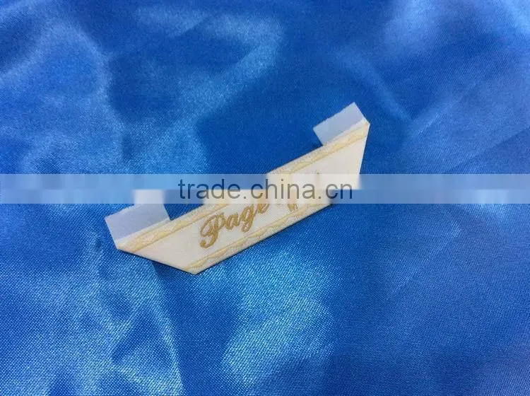 Cheaper special discount fashion woven label for clothes