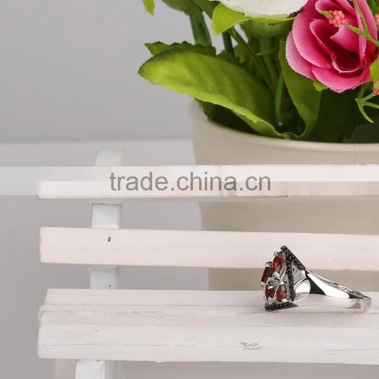 cheap price oval shape hand setting natural garnet black small stone 925 sterling silver ring