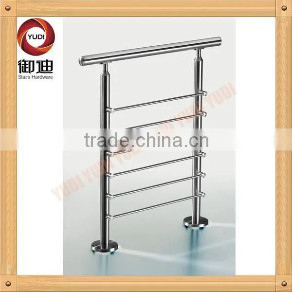 frameless glass railing for porch spigot