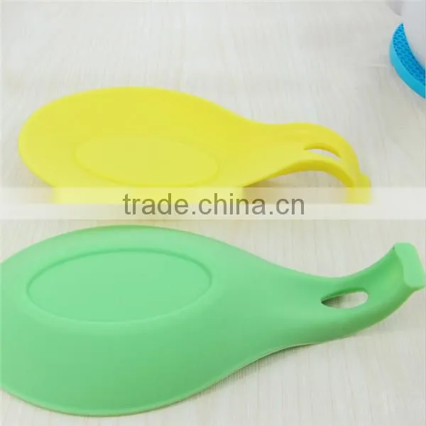 Hot selling silicone spoon ladle holder