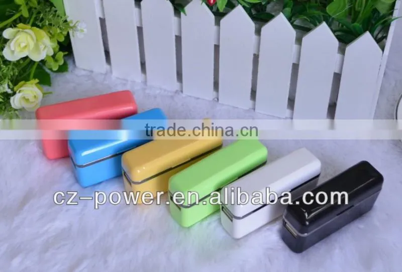 Power Charger for iPhone5/iPod/ iPad mini with 2600mAh