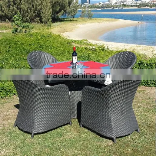 round table with 4 chairs for outdoor PE rattan furniture