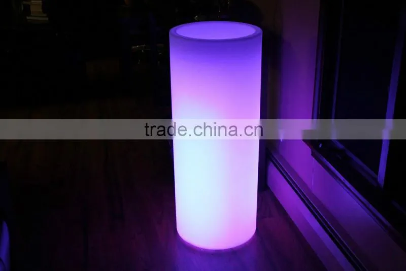 Cylindrical high waterproof light flowerpot White Plastic Led Flower Pots/Led Light Garden Flower Pot