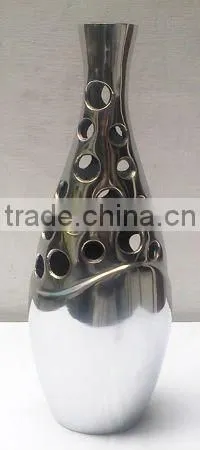 Aluminum Flower Vases with Polished Finish