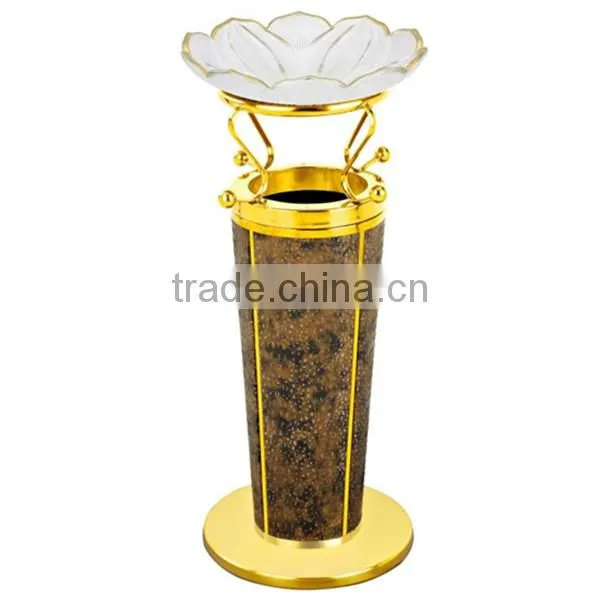 Popular decorative glass fruit bowl /candy bowl / ash plate BHL-P18, China Manufacturer