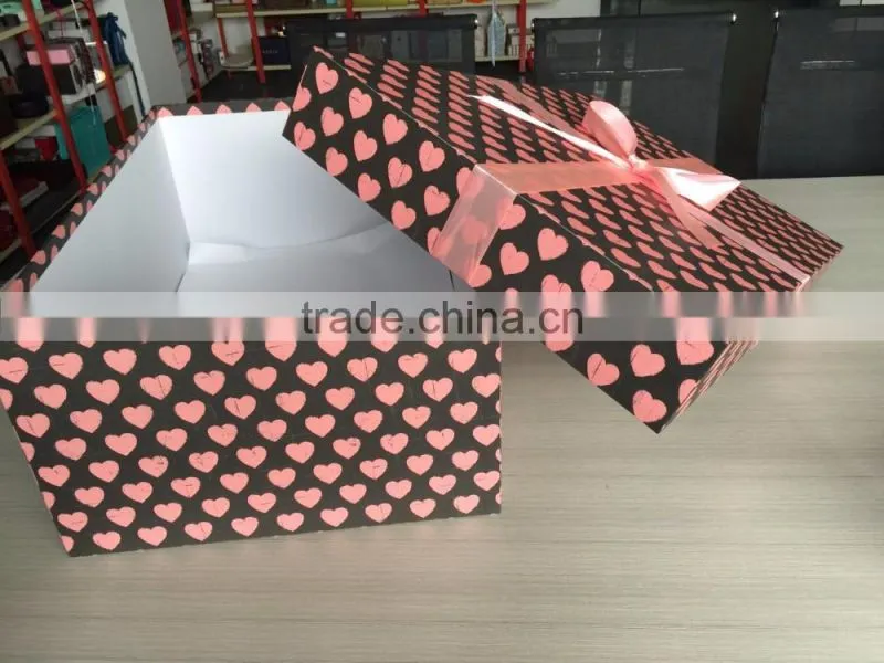 custom luxury hat type wedding dress packaging box with ribbon bow