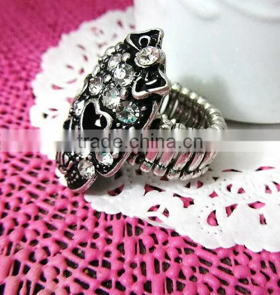 cute girly skull rings, antique silver skull rings, lovely rings for girls
