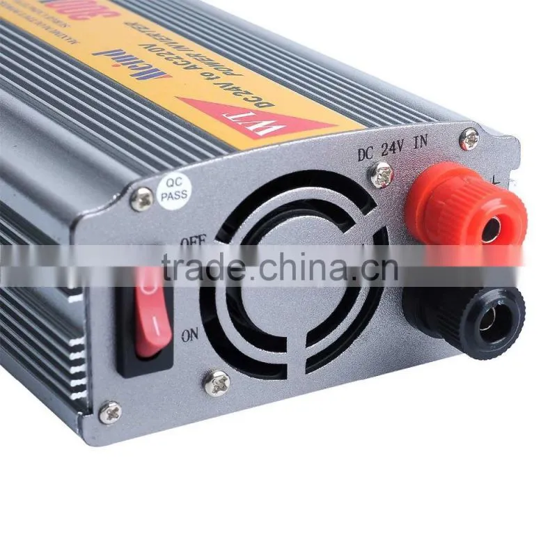 300W Meind Car Power Inverter with DC12V or DC24V to AC220V