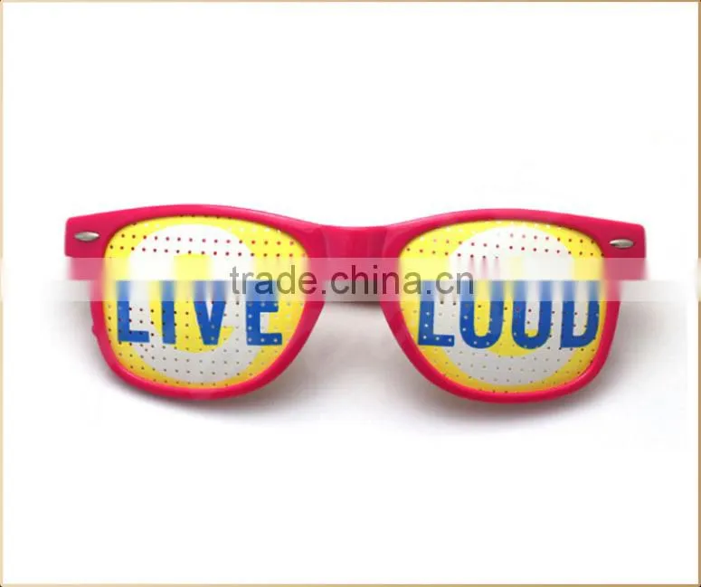Custom pinhole glasses with ostiole lens