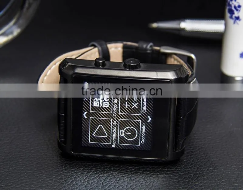 DM08 Smartwatch Luxury Leather IPS Business Wristwatch For Apple iPhone & Samsung Android Phone Luxury Bluetooth Smart Watch