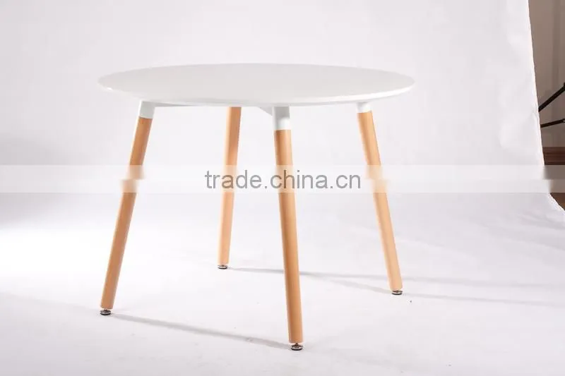 leisure round table