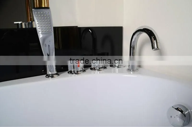 Rectangle Whirlpool Bathtub with Stainless Steel Handrail 1620*830*620mm