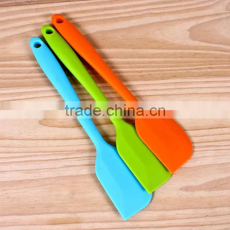 100% food grade approve silicone bbq basting grill brush