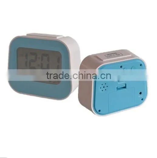 Smart Talking alarm clock, natural music LCD calender alarm clock
