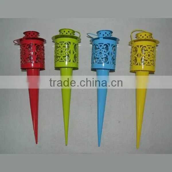 Metal fancy lantern