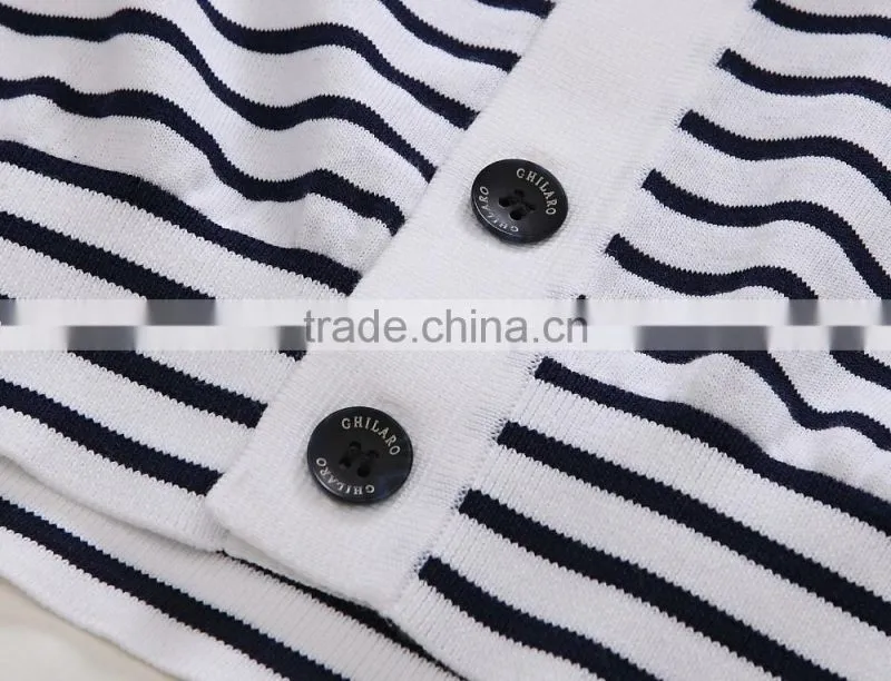 Men's knit sweater long sleeve cardigan