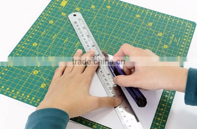 Wholesale Made In Taiwan high quality self-healing rotatable plastic flexible cutting mat