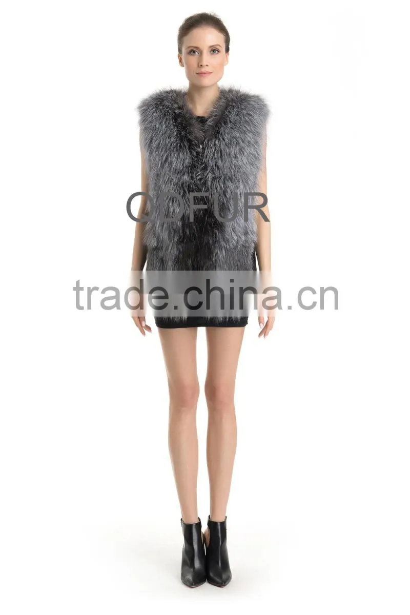 QD70700 Winter Women Natural V-neck Silver Fox and Sheep Skin Fur Vest in Adjustable Size