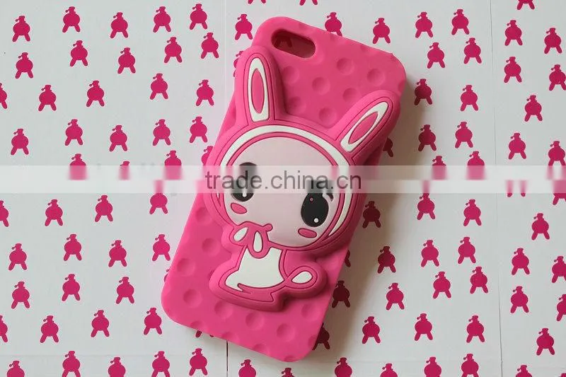The high quality Dongguan factory manufacture silicone mobile phone cover for Shy Rabbit