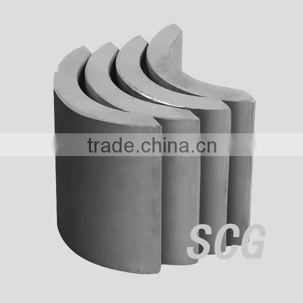 Arc motor magnet ferrite magnet