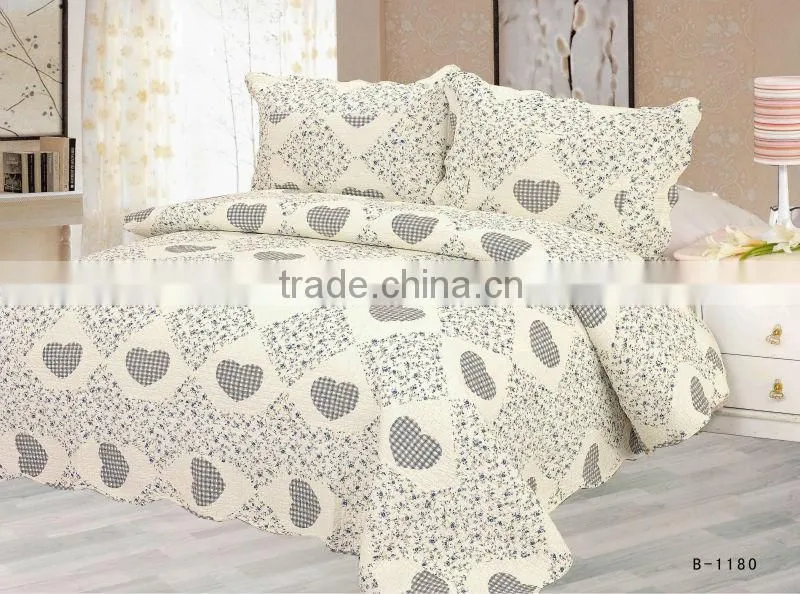 Exquisite Microfiber Printed Quilt