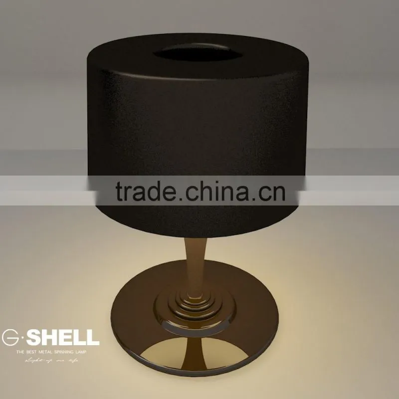Contemporary European led design metal table lamp for the house