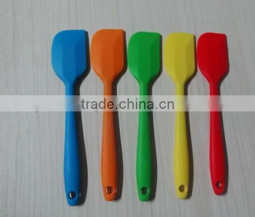 3 sets of cooking tools spatula scraper silicone BBQ oil brush