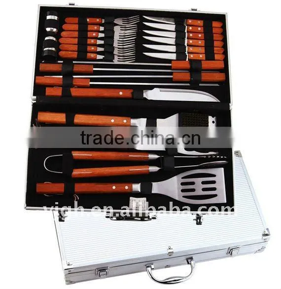 23pcs rosewood handle bbq set in delux Alu case