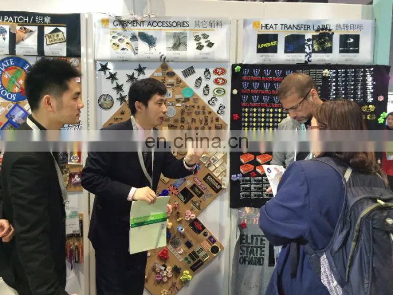 High quality cheap 2D or 3D custom rubber soft PVC patch no minimum order