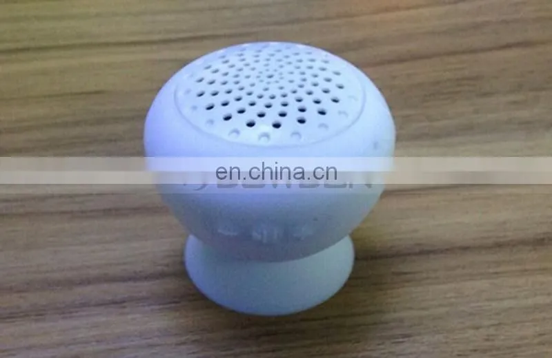 140mm 3W Bass Support Card Cute Silicone Sucker Wireless Mini Speaker