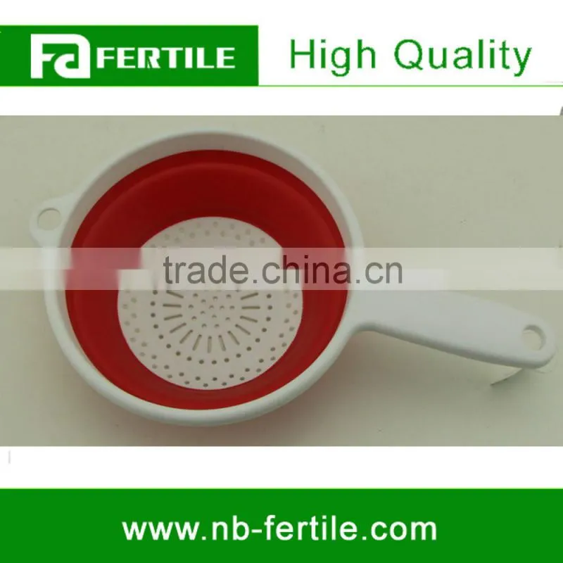 WFZ TV001138 Green Color Food Colander Collapsible Silicone Kitchen Sink Strainer with Handle