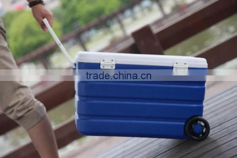NEW STYLE Portable mini fridge with wheels