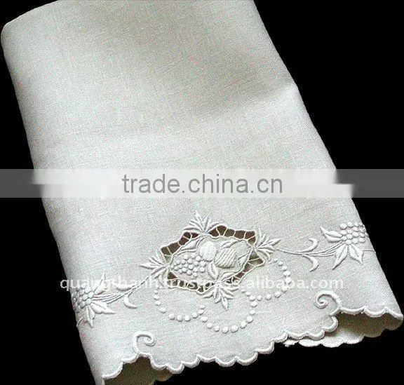Vintage Hand Embroidered Guest Towel