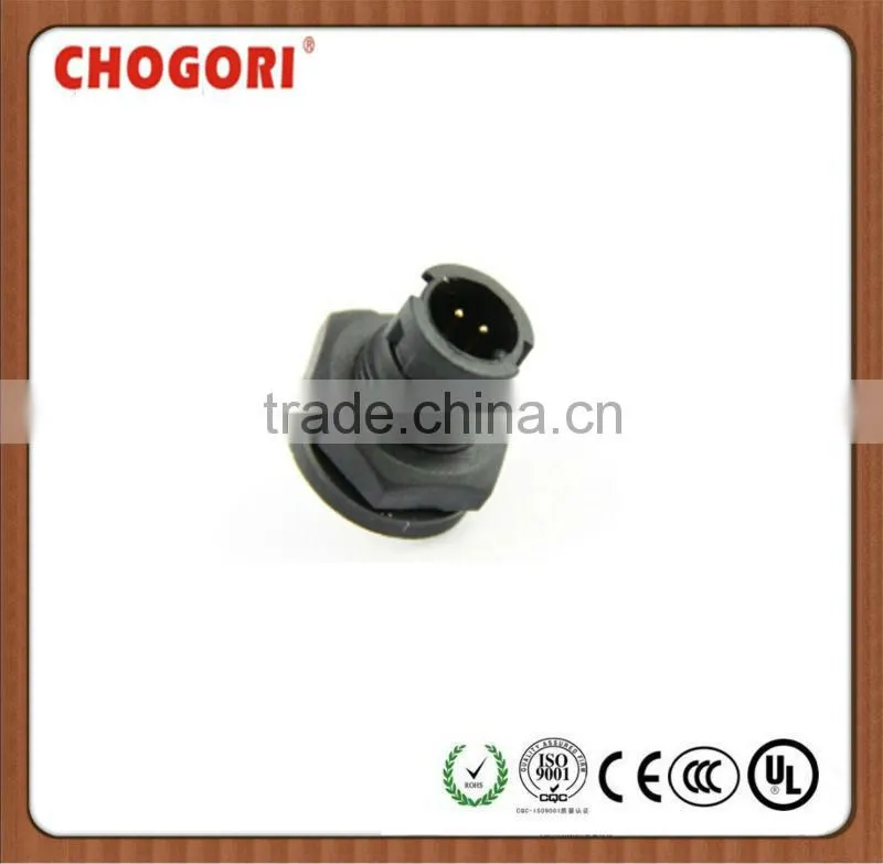 Mini series lock bayonet type front panel mount connector