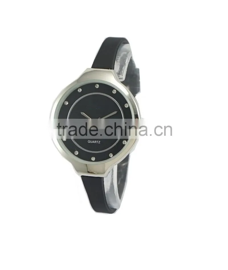 Factory directly sell cheap silicone women quartz watches good quality watch lady wear